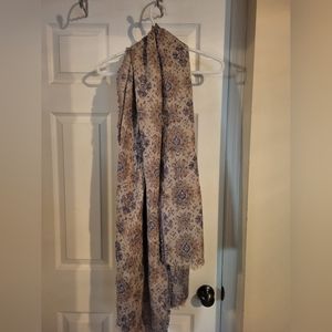 Urban outfitters BNWT scarf/shawl